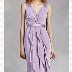 Vera wang iria dress in a size 2 (fits more like a 0)